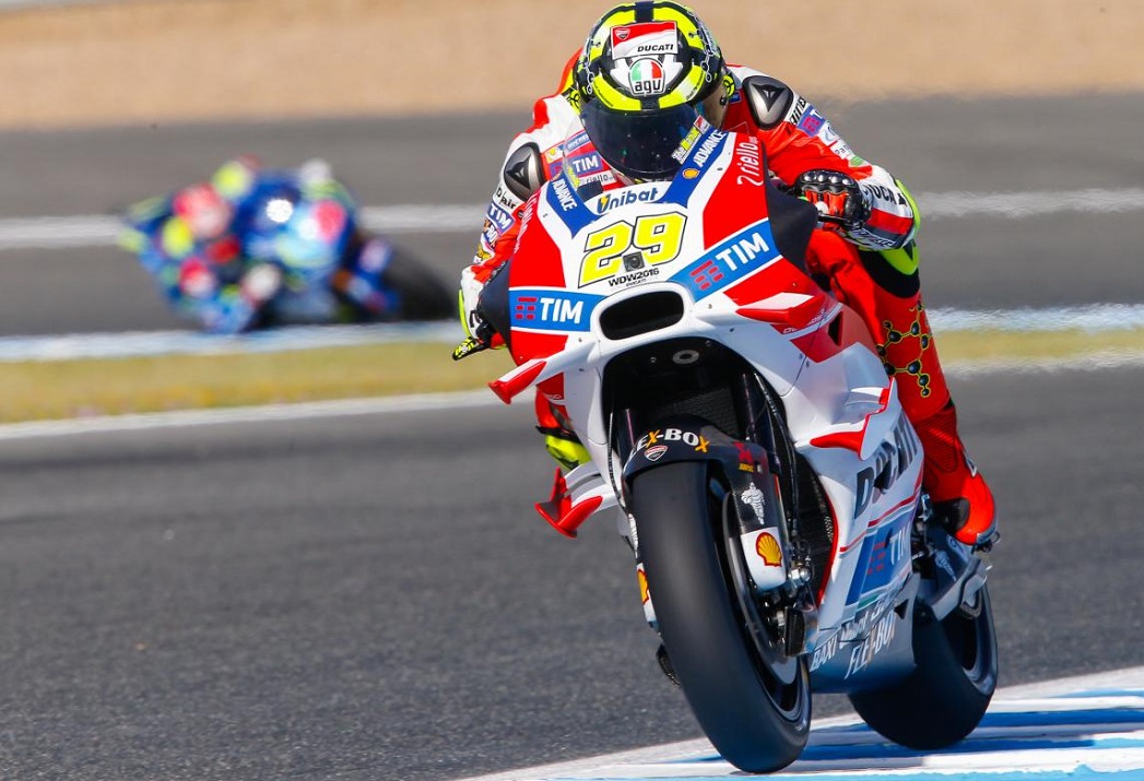 Andrea Iannone berita motogp