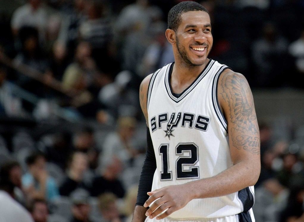 LaMarcus Aldridge berita bola basket