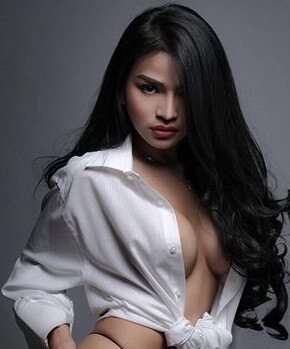 Sissy Raline | Model Of The Week10